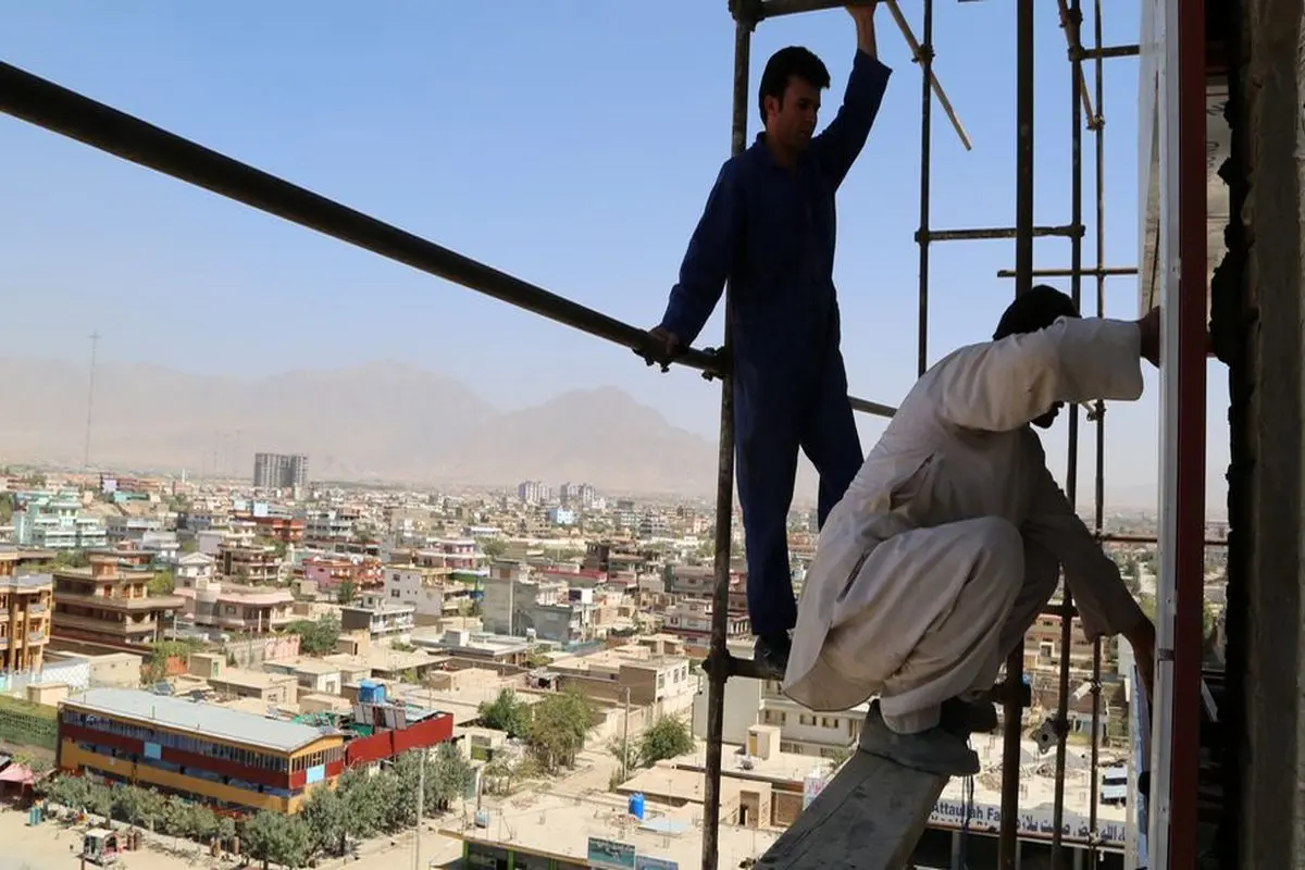 ۷۰ درصد نیروی کار صنعت ساختمان اتباع هستند/بیانیه انجمن صنعت ساختمان مثبت است
