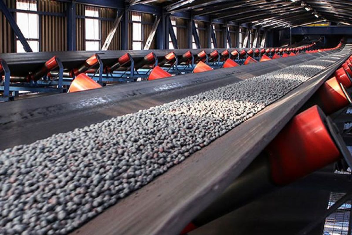 افتتاح طرح تولید آهن اسفنجی تا 30 ماه آینده در اردبیل 