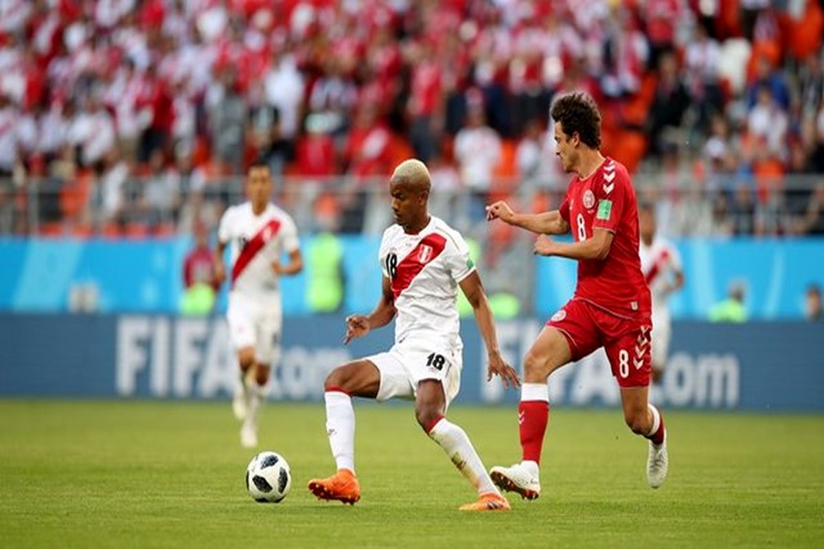 نتیجه بازی پرو و دانمارک در جام جهانی/ برتری دانمارک با درخشش اشمایکل کوچک