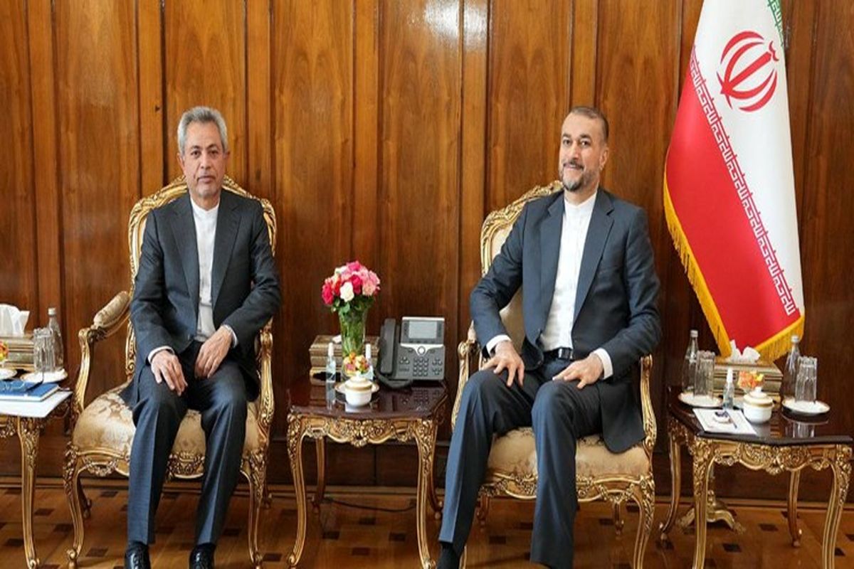 وزیر خارجه ایران بر تقویت همکاری‌های اقتصادی با بلغارستان تاکید کرد