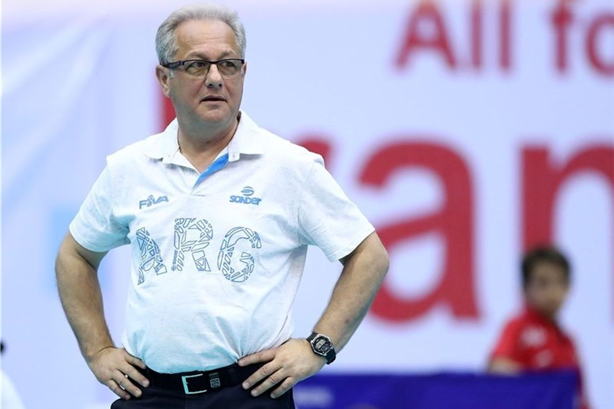 ولاسکو ۱۲ بازیکن المپیکی تیم ملی والیبال آرژانتین را انتخاب کرد