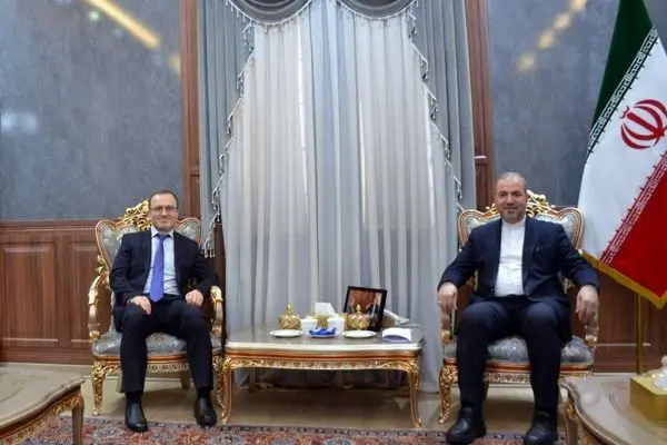 سفیران ایران و روسیه در بغداد بر اهمیت ثبات و مشارکت سیاسی تأکید کردند