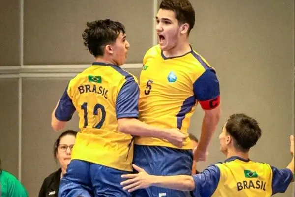 ایران مغلوب برزیل در فوتسال قهرمانی دانش‌آموزان جهان شد 