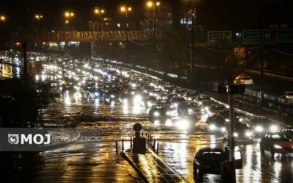 هواشناسی/ تداوم بارش‌ها و کاهش دما در کشور + فیلم