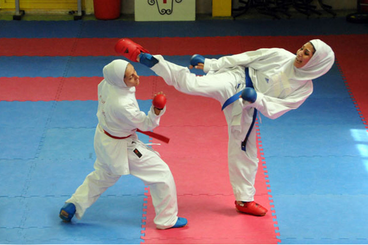 قهرمانی کاراته بانوان فریدونکنار در مازندران با کسب ۱۲ مدال رنگارنگ