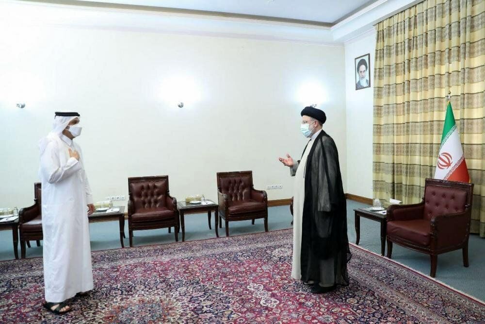 وزیر خارجه قطر با آیت الله رئیسی دیدار کرد