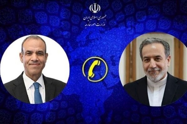 تاکید وزرای خارجه ایران و مصر بر ضرورت تلاش جامعه جهانی برای برقراری آتش‌بس در منطقه