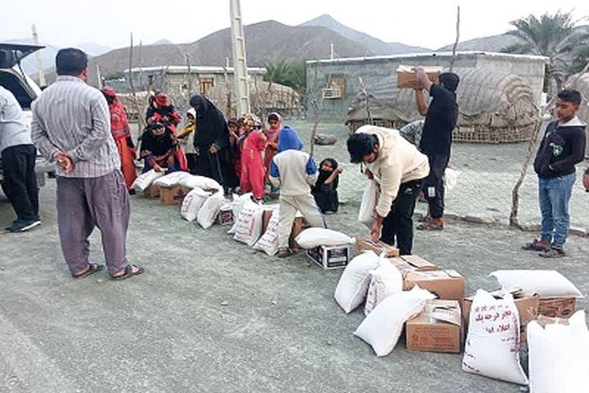 کمک به سیل زدگان سردشت