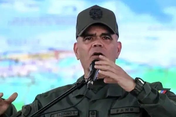 وزیر دفاع ونزوئلا بر دفاع از حاکمیت کشورش تاکید کرد