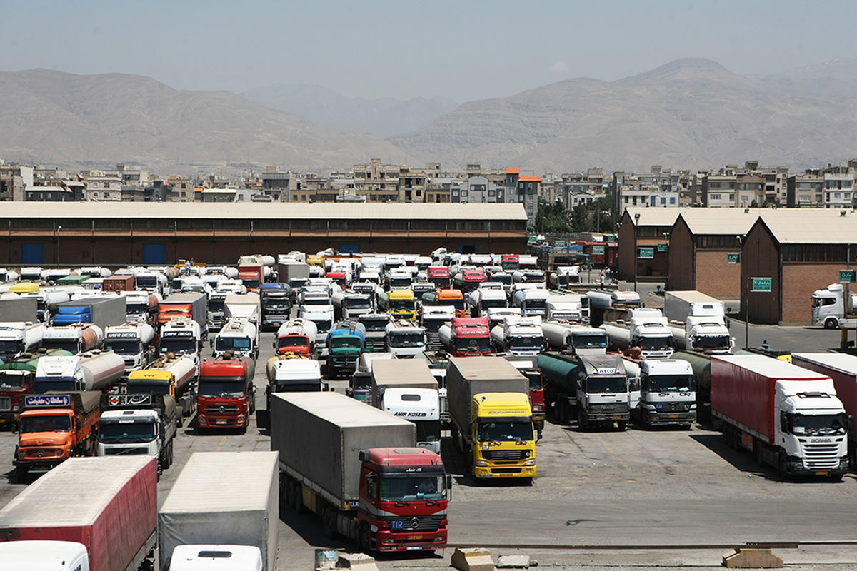 صادرات 1.1 میلیون تن دلاری کالا از مرزهای کردستان