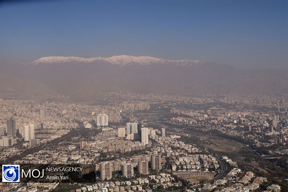 کیفیت هوای تهران ۱۵ آبان ۱۴۰۱/ شاخص کیفیت به۷۷ رسید