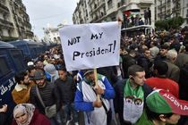 معترضان الجزایری علیه رئیس جمهور جدید الجزایر تظاهرات کردند