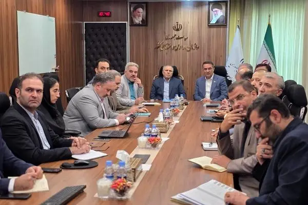 طراحی مدل کسب‌وکار مناسب و حمایت همه‌جانبه دستگاه‌های دولتی برای تداوم «فواد» ضروری است