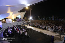 کنسرت خیابانی محمد معتمدی