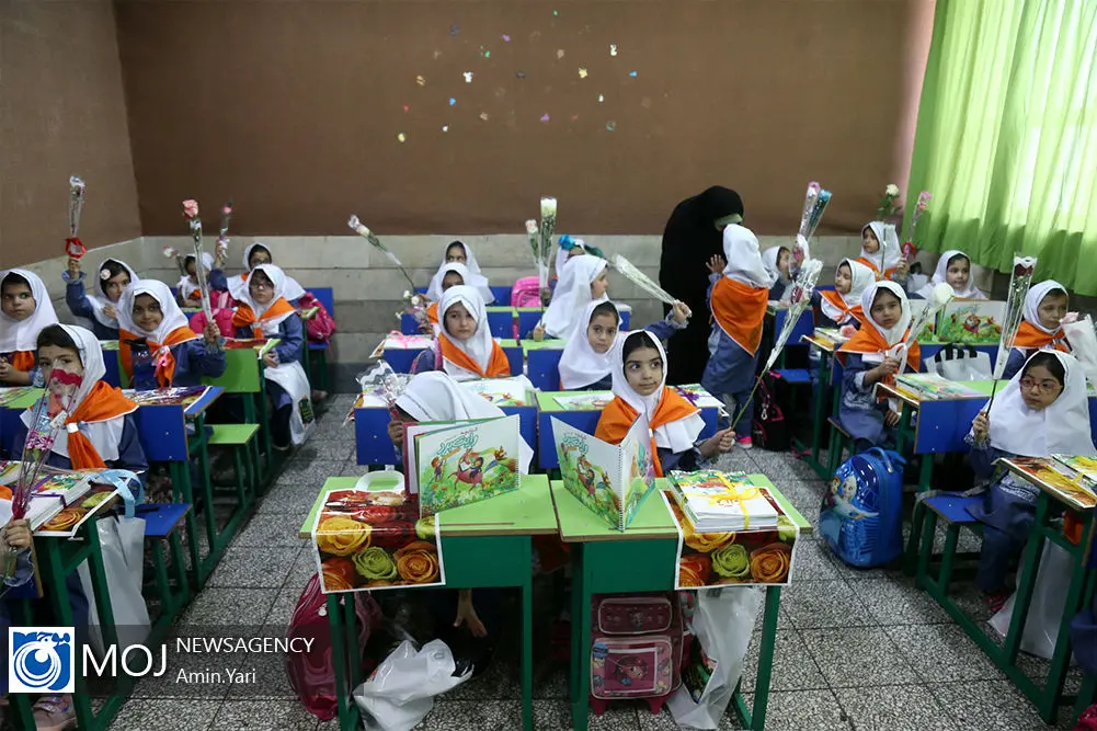 آموزش‌های سلامت اداری و استفاده از خرد جمعی باید از دبستان شروع شود
