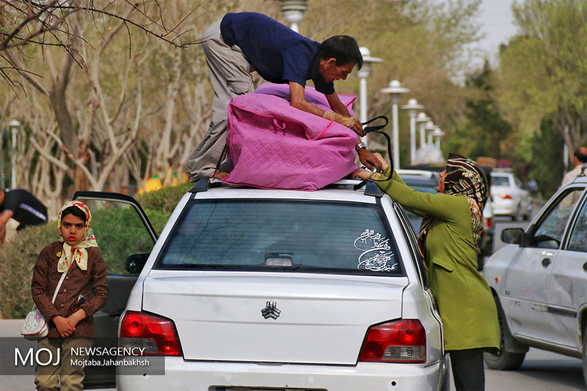 ورود ۱۹ هزار خودرو به باغ فدک اصفهان تا ۱۰ فروردین‌ ماه