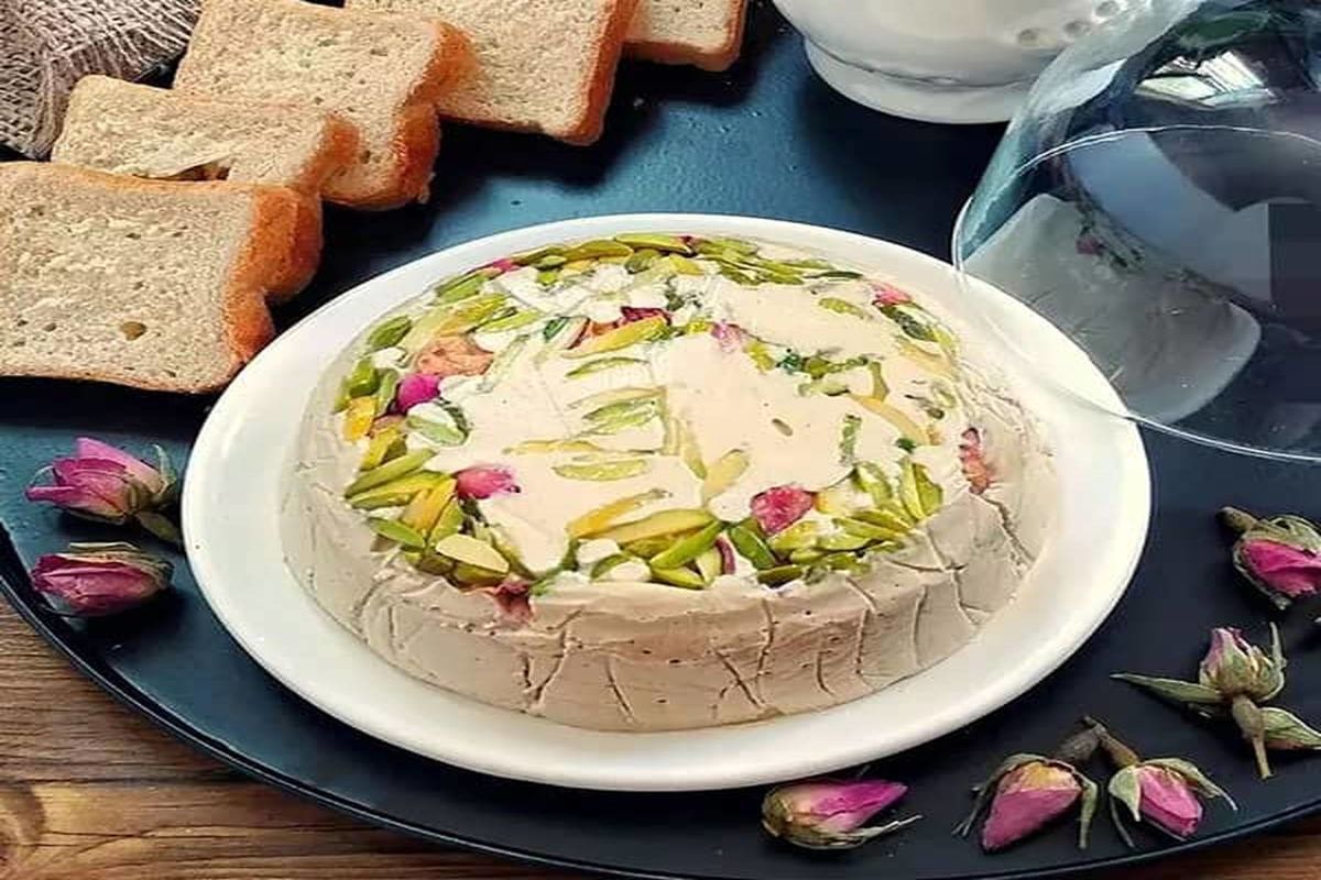 به راحتی برای صبحانه حلوا ارده درست کنید / طرز تهیه حلوا ارده خانگی با طعم عالی