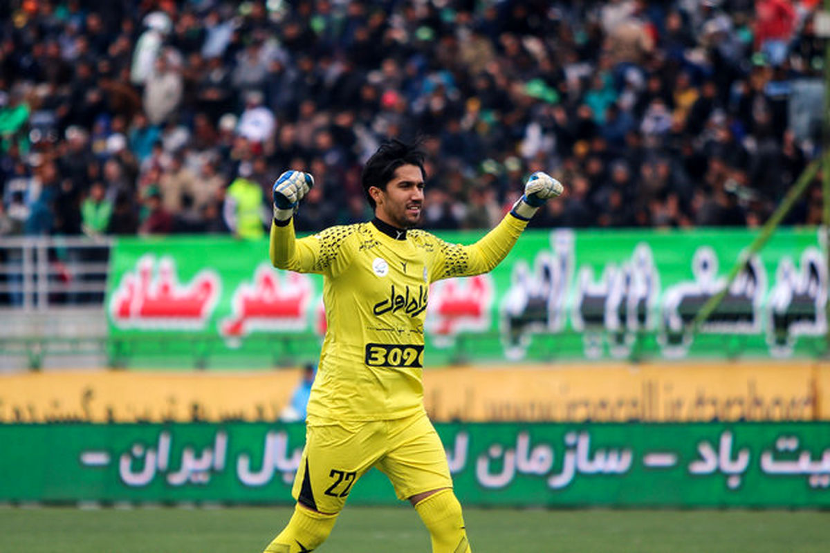 حسینی رکورد بیرانوند را شکست/ رکورد کلین شیت در لیگ برتر جا به جا شد