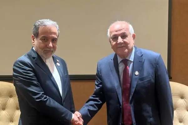 وزیر امور خارجه ایران در کامپالا با نماینده فلسطین دیدار کرد