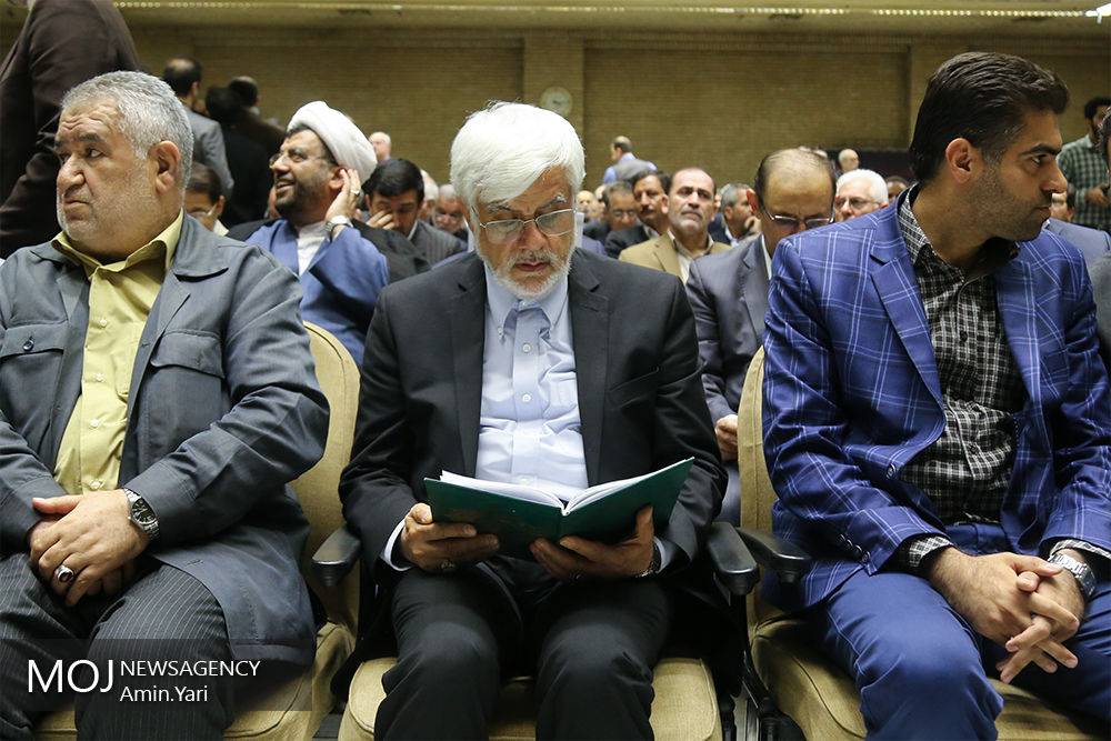 ⁨مراسم ختم مرحوم علیزاده در مسجد نور تهران برگزار شد