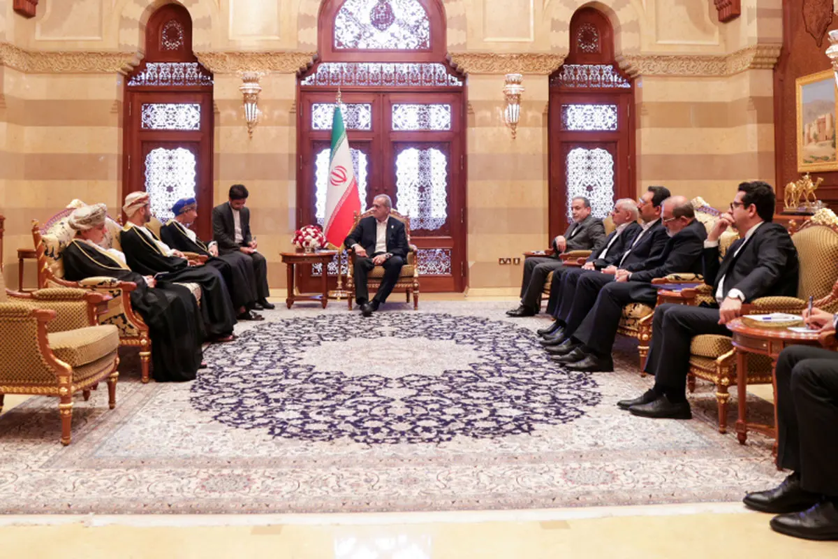 تأکید رئیس جمهور پزشکیان بر تقویت مناسبات ایران و عمان در جهت تامین منافع مشترک