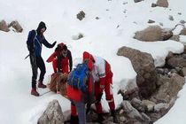 نجات چهار کوهنورد از میان برف و کولاک ارتفاعات کوه عجم شهرستان خلخال
