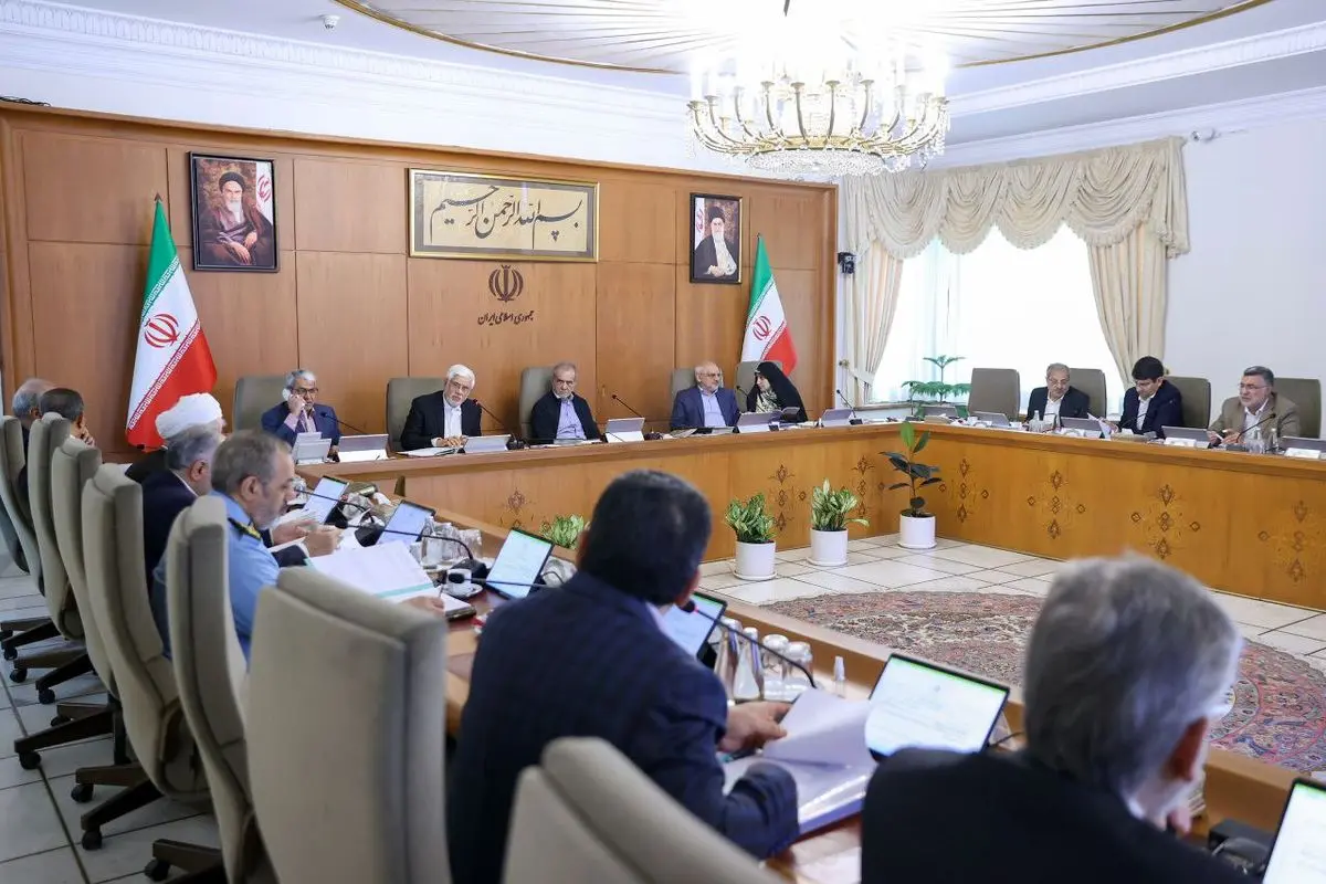 رئیس جمهور برای حل مشکل تولیدکنندگان برق دستورات لازم را داد