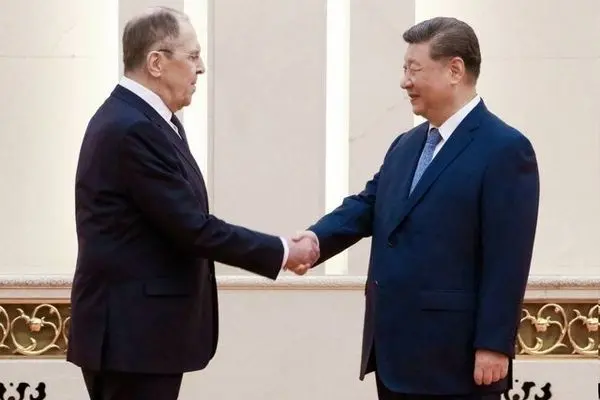 وزیر خارجه روسیه پیام پوتین را به شی جین‌پینگ رساند