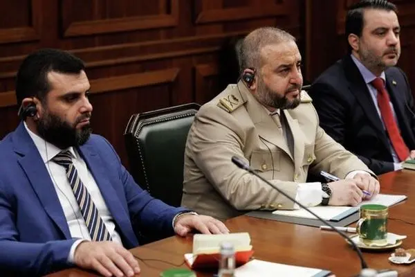 وزیر دفاع سوریه با هیئت بلندپایه روسی در دمشق دیدار کرد