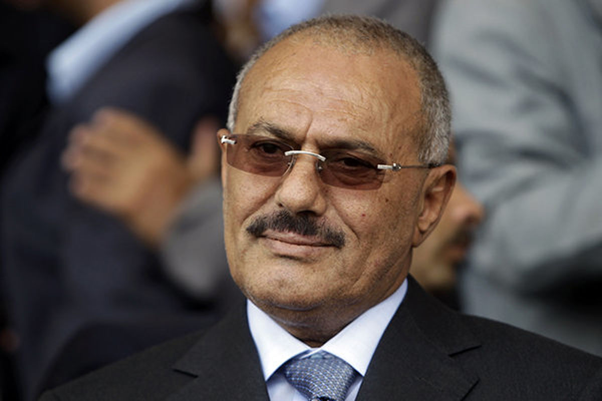 علی عبدالله صالح در راهپیمایی صنعاء علیه تجاوز سعودی ها شرکت کرد