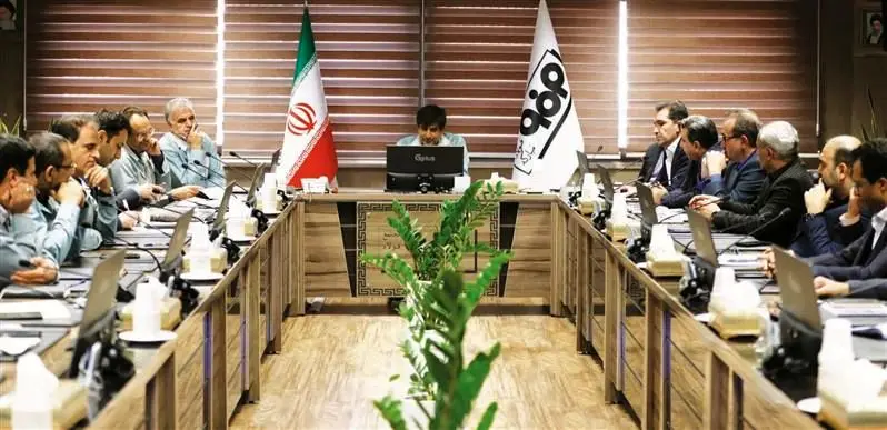 دیدار مدیرعامل و اعضای هیئت‌مدیره هلدینگ آتیه‌فولاد با مدیرعامل گروه فولاد مبارکه