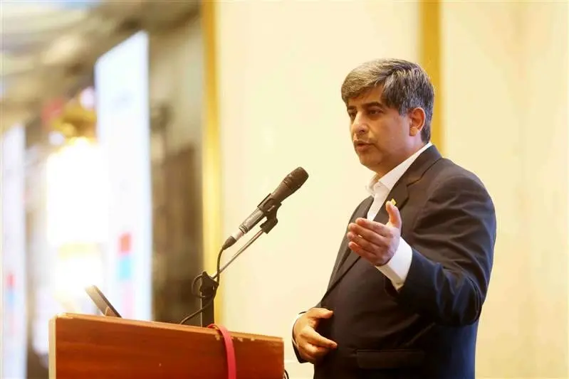 آینده صنعت وابسته به تولید محصولات هوشمند، سبک‌تر و با ارزش افزوده بالاست