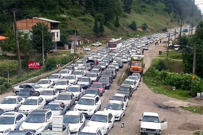 ترافیک روان در اغلب جاده‌ها/منع تردد کامیون در جاده هزار و کندوان