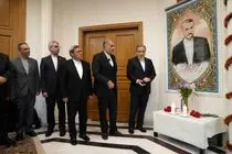 عراقچی از نماد یادبود شهید امیرعبداللهیان در مسکو رونمایی کرد