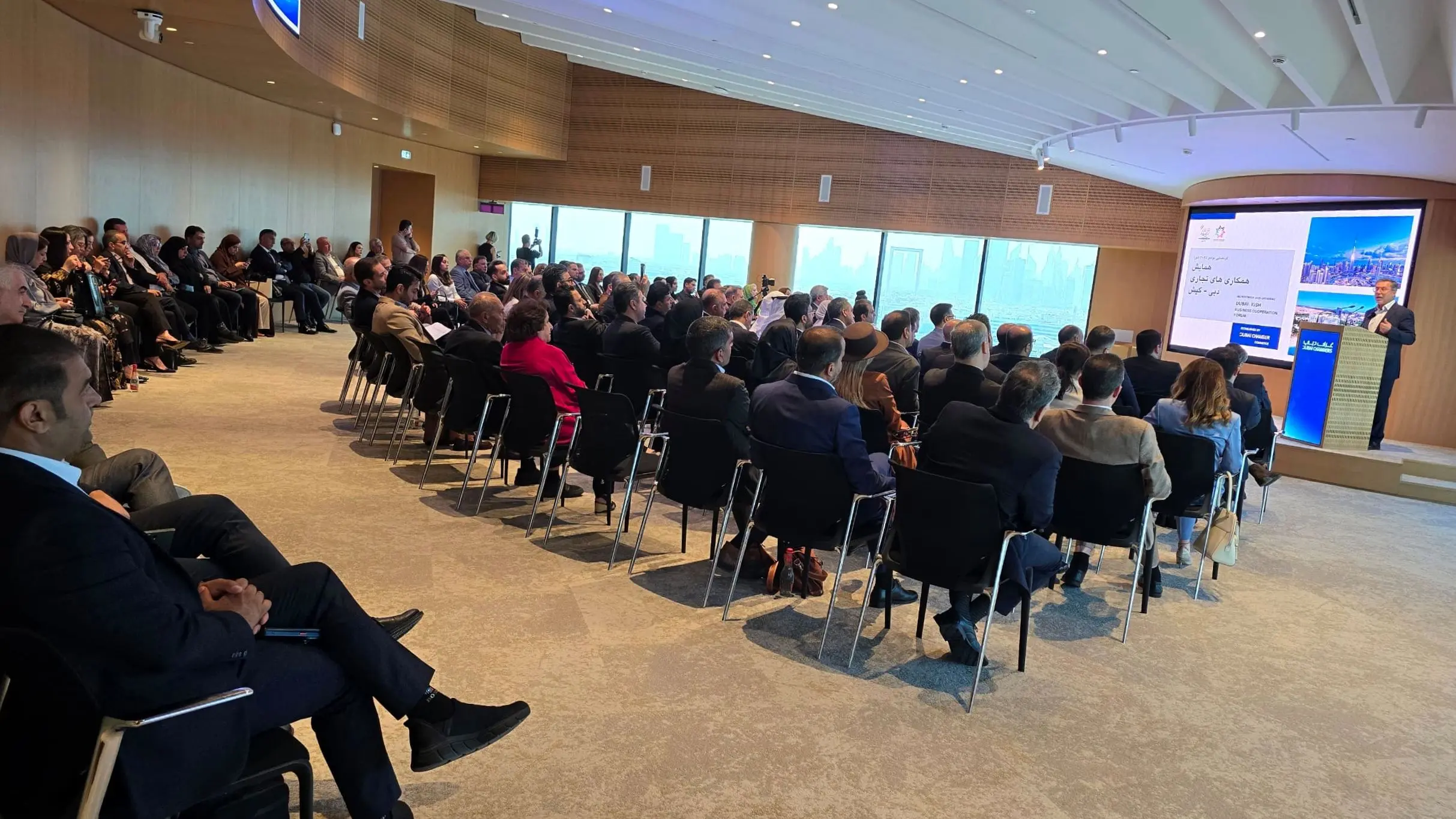 نشست مشترک شورای بازرگانی ایرانیان دبی و جامعه بازاریان و بازرگانان کیش برگزار شد