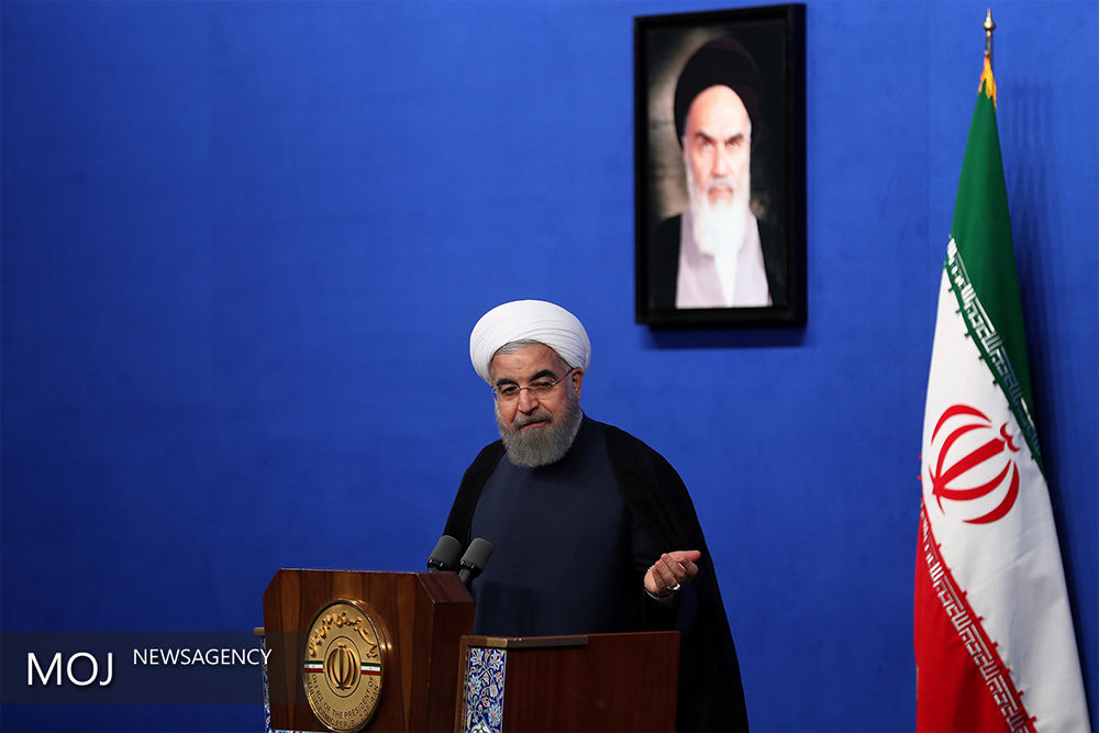  روحانی از عملکرد ۱۰۰ روزه دولت گزارش می دهد