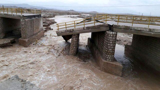 ترمیم و بازسازی پل‌ها و بازگشایی مسیرهای مسدود بر اثر سیلاب 