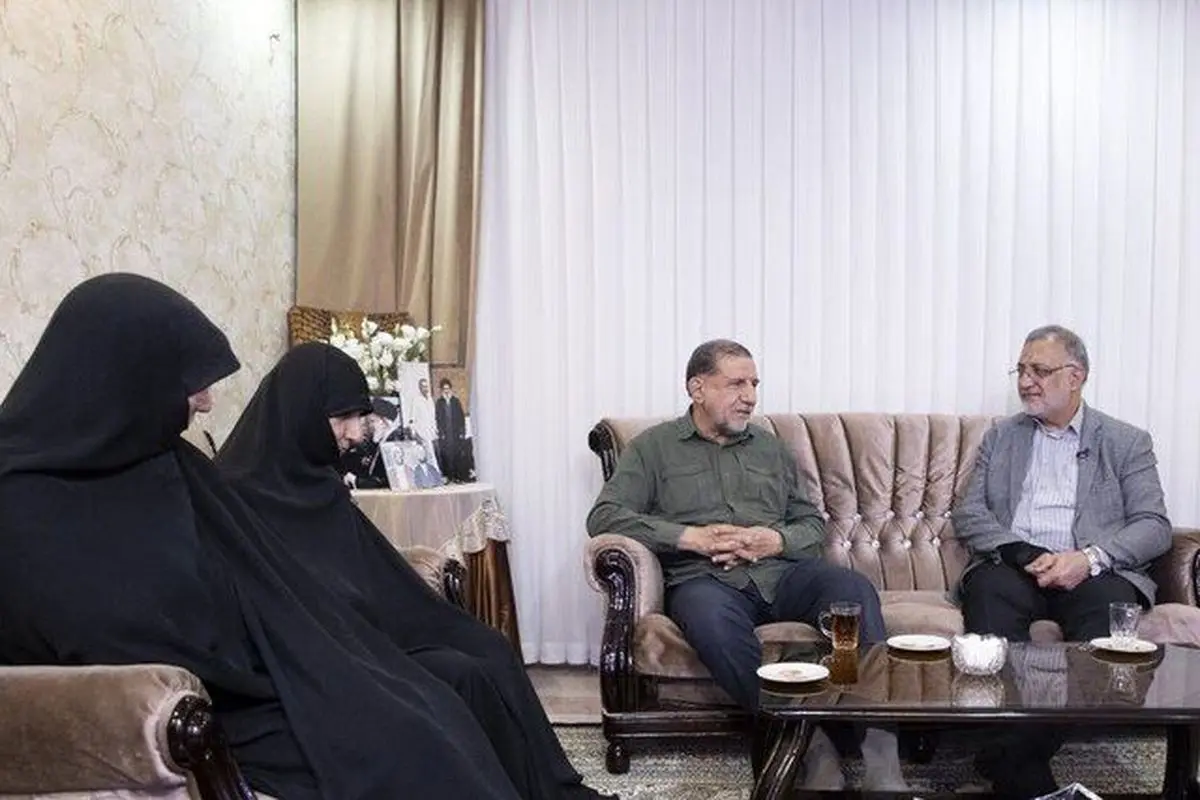 زاکانی با خانواده شهیدان «سردار محقق» و «منصورهزارجریبی» دیدار کرد