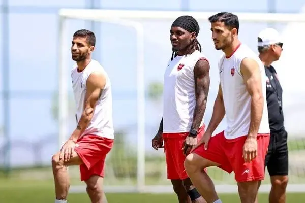 ابهام در وضعیت حضور بیفوما در پرسپولیس/ باشگاه منتظر استعلام نهایی و تعیین تکلیف حقوقی