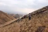 محیط‌بانان آتش را در مراتع آتمیان مهار کردند