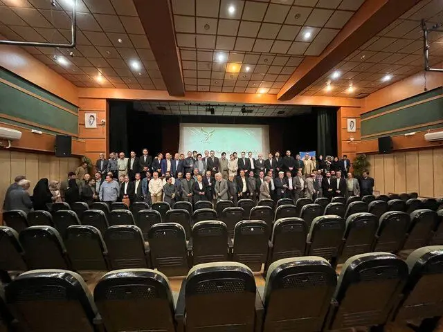 مطالبه پایبندی رئیس‌جمهور به وعده‌های انتخاباتی