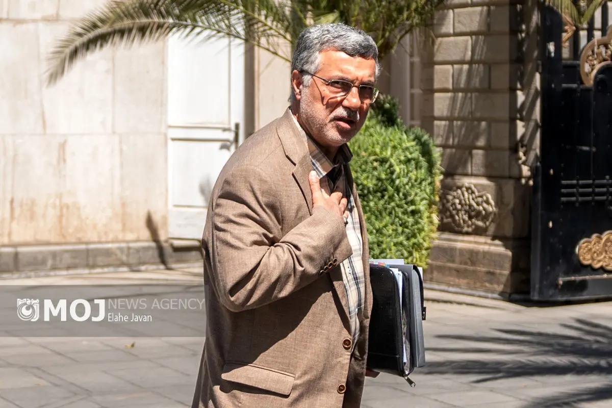 اعضای هیات دولت در جمع خبرنگاران_ ۱۲ شهریور ۱۴۰۴