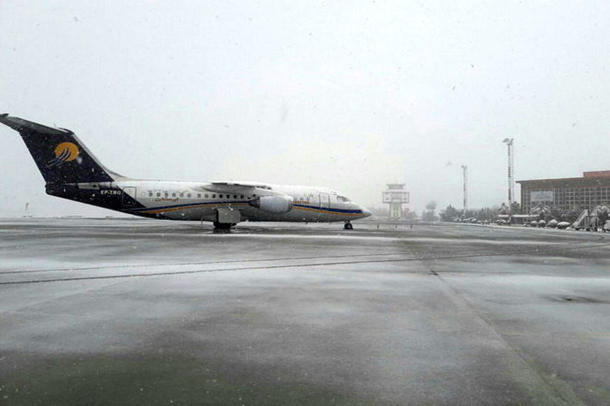 فرودگاه مهرآباد شروع به فعالیت کرد/ تماس با فرودگاه امام با 199