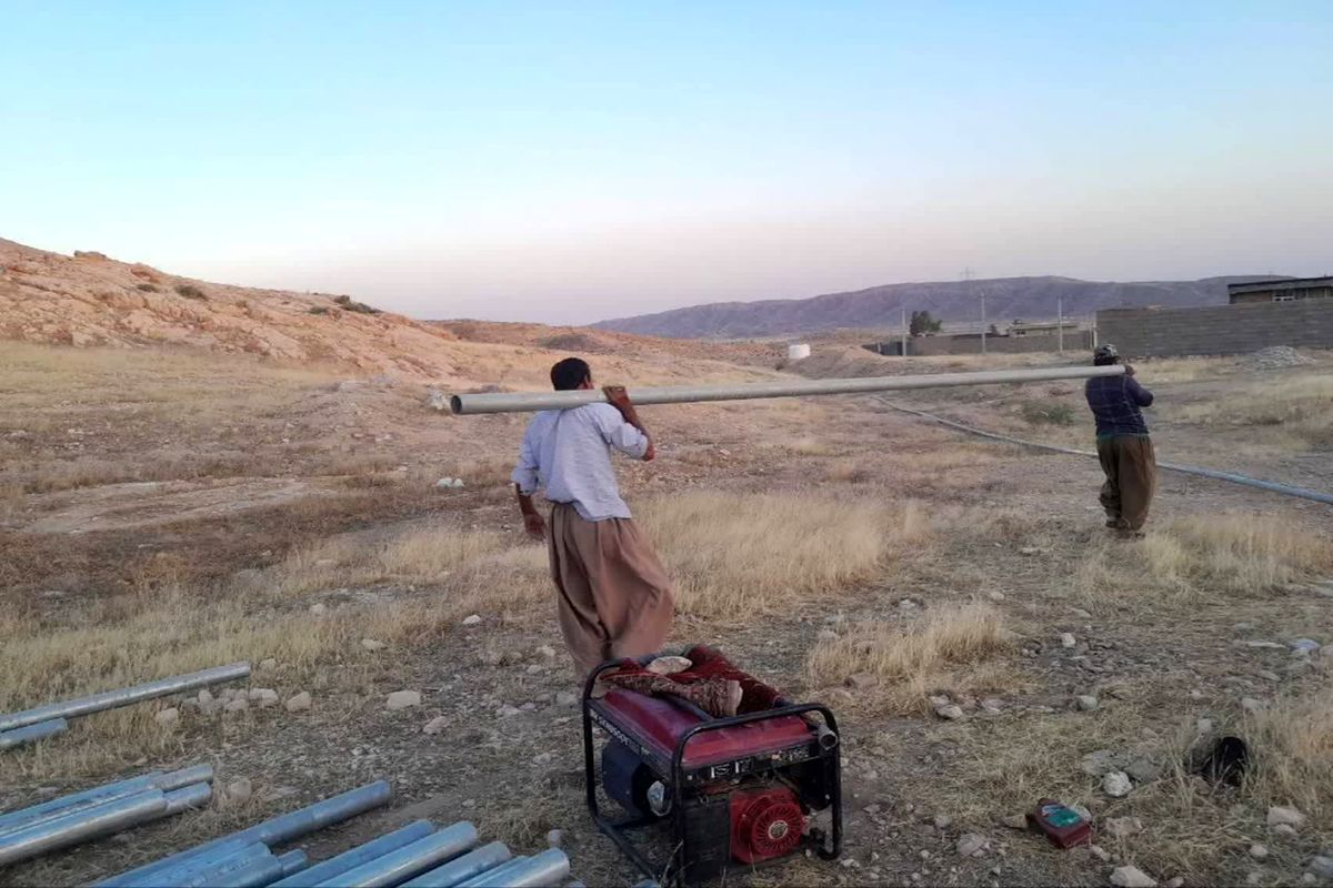 تامین آب شرب روستای جدید التاسیس زعفرانیه شهرستان مهران در دستور کار شرکت  آب و فاضلاب 