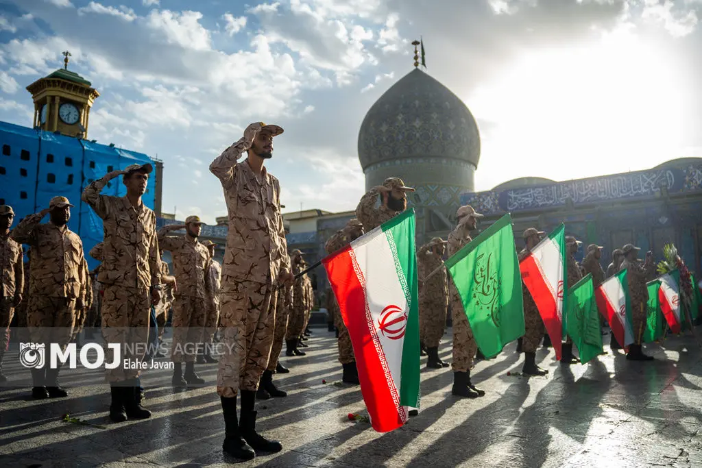 مراسم روز سرباز در حرم حضرت عبدالعظیم حسنی(ع)