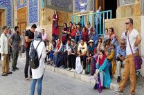 استقرار راهنمایان گردشگری در اماکن تاریخی کردستان