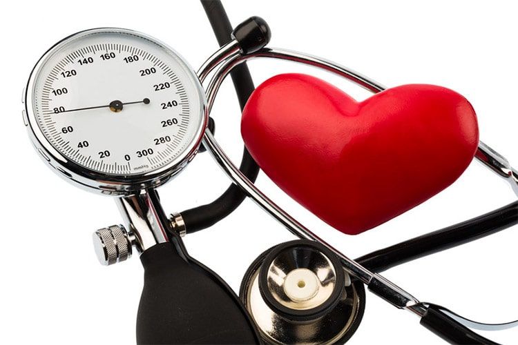 فشار خون بالا چه خطراتی دارد؟