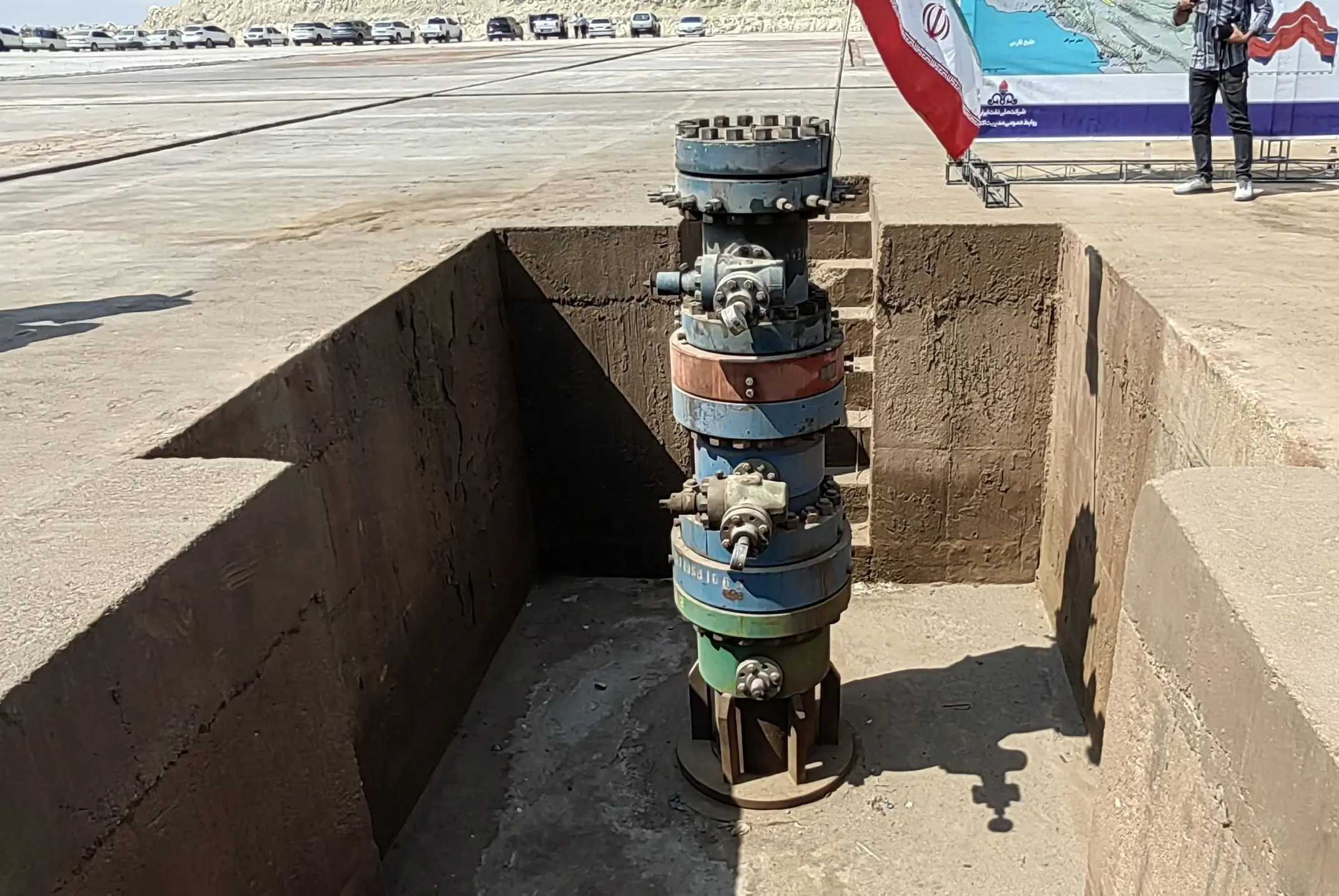 توسعه کامل میدان گازی پازن ظرف ۴۰ ماه / تأمین گاز ۴ استان به مدت ۵۰ سال با بهره‌برداری از میدان