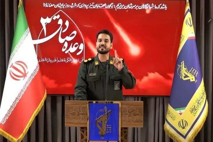 «ایمان تاجیک» سخنگوی عملیات وعده صادق ۳ شد