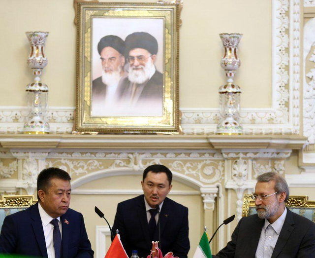 مذاکره روسای مجالس ایران و قرقیزستان برای اتصال ایران به چین از طریق خاک قرقیزستان